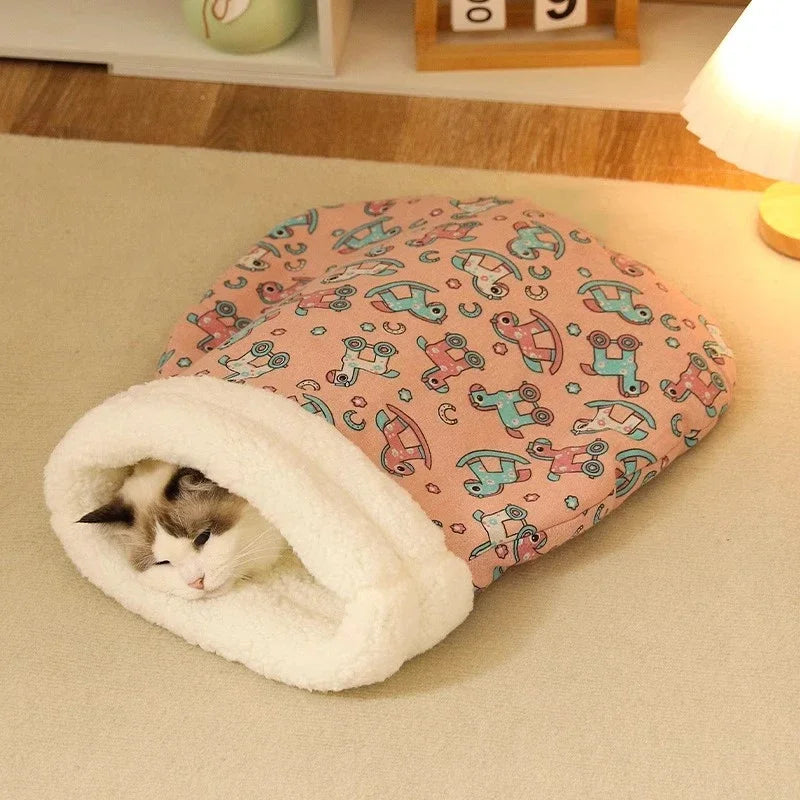 Winter Warm Pet Sleeping Bag Lamb Wool Warm Kitten Nest