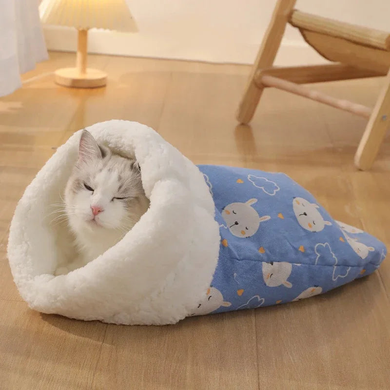 Winter Warm Pet Sleeping Bag Lamb Wool Warm Kitten Nest