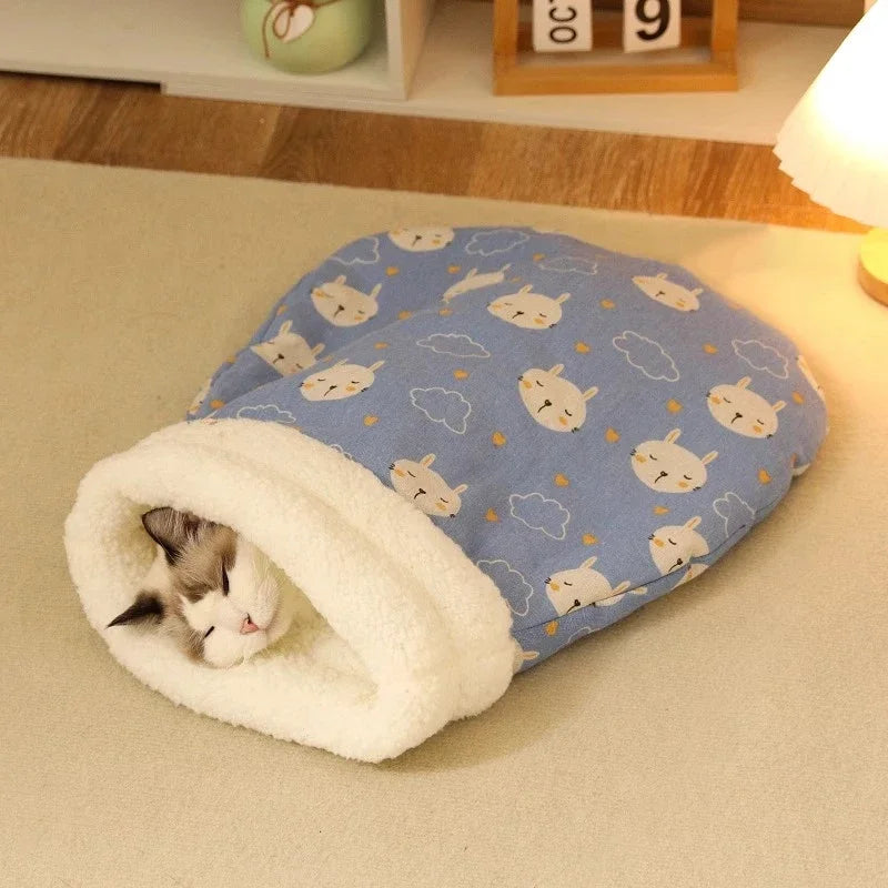 Winter Warm Pet Sleeping Bag Lamb Wool Warm Kitten Nest